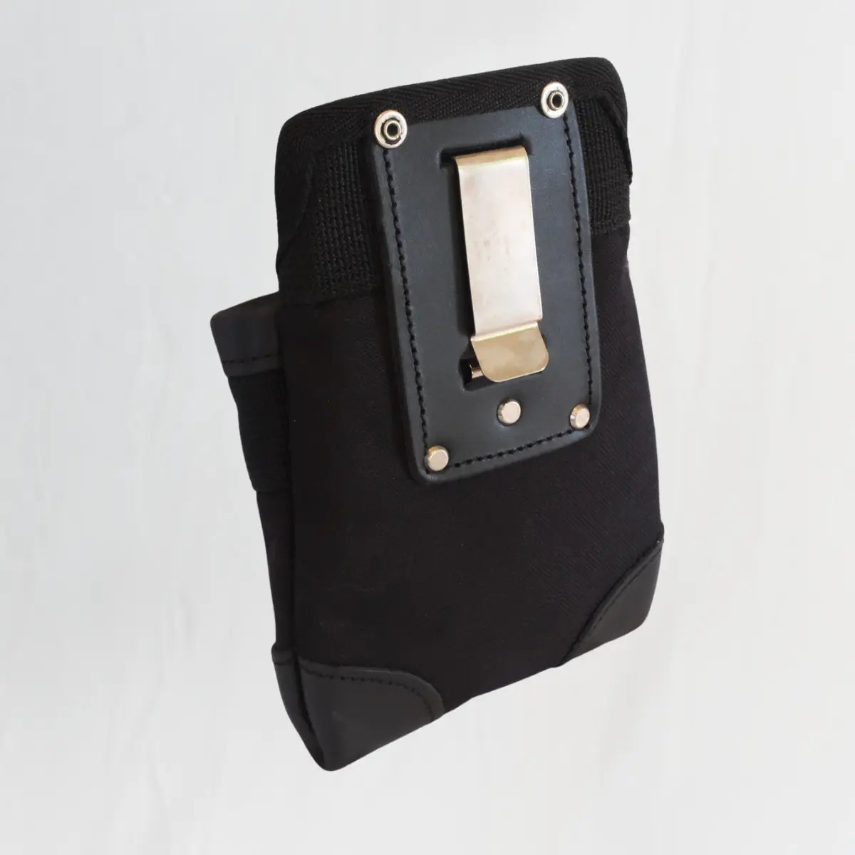 Fixings Pocket