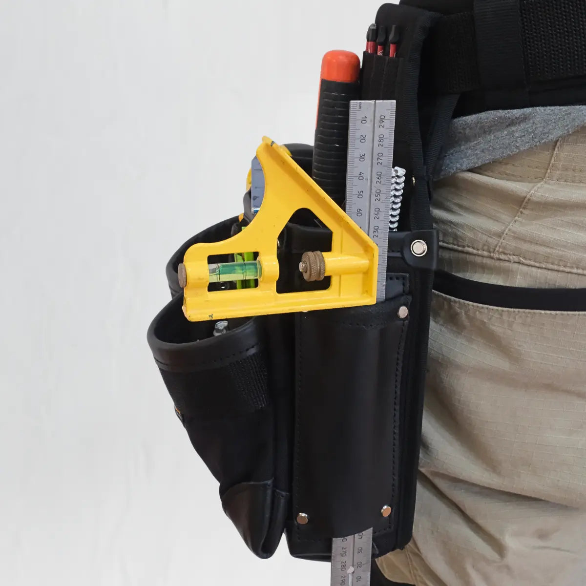 Framing Pouch (Non-dominant)